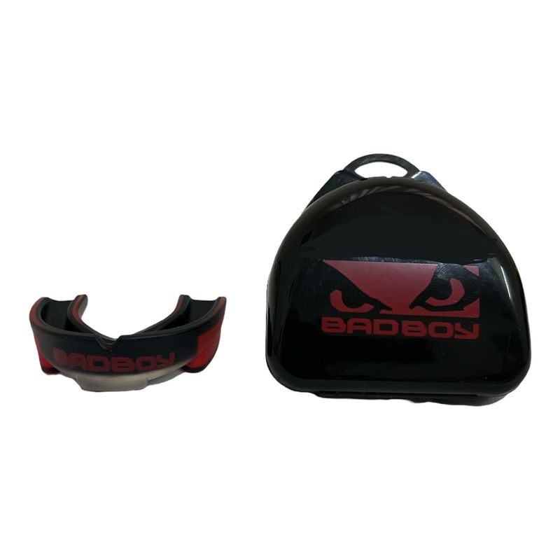 محافظ لثه بدبوی مدل multisport2